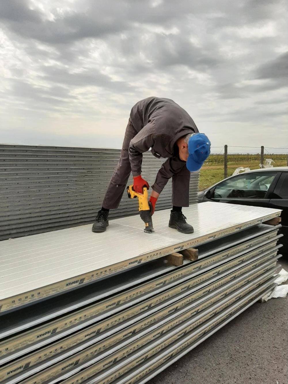 Montaža sendvič panela Isopan